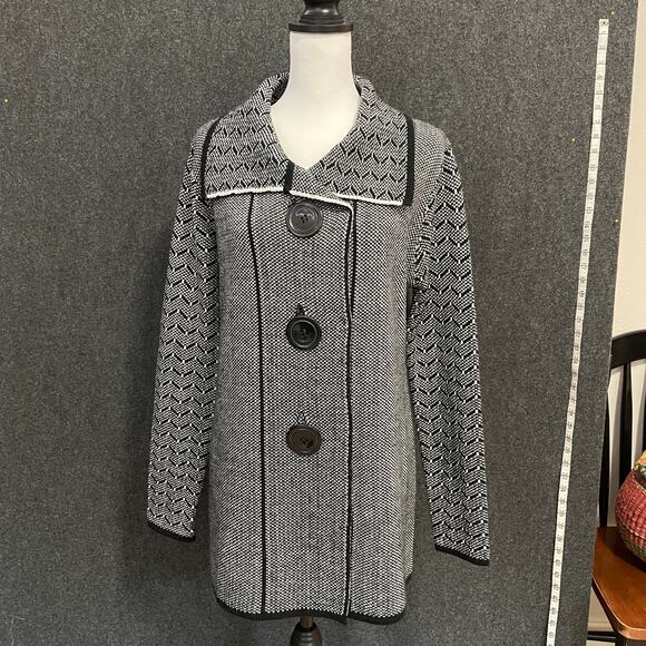 Sioni Black White Knit Sweater Coat Medium Button Front Long Sleeve - Picture 1 of 16